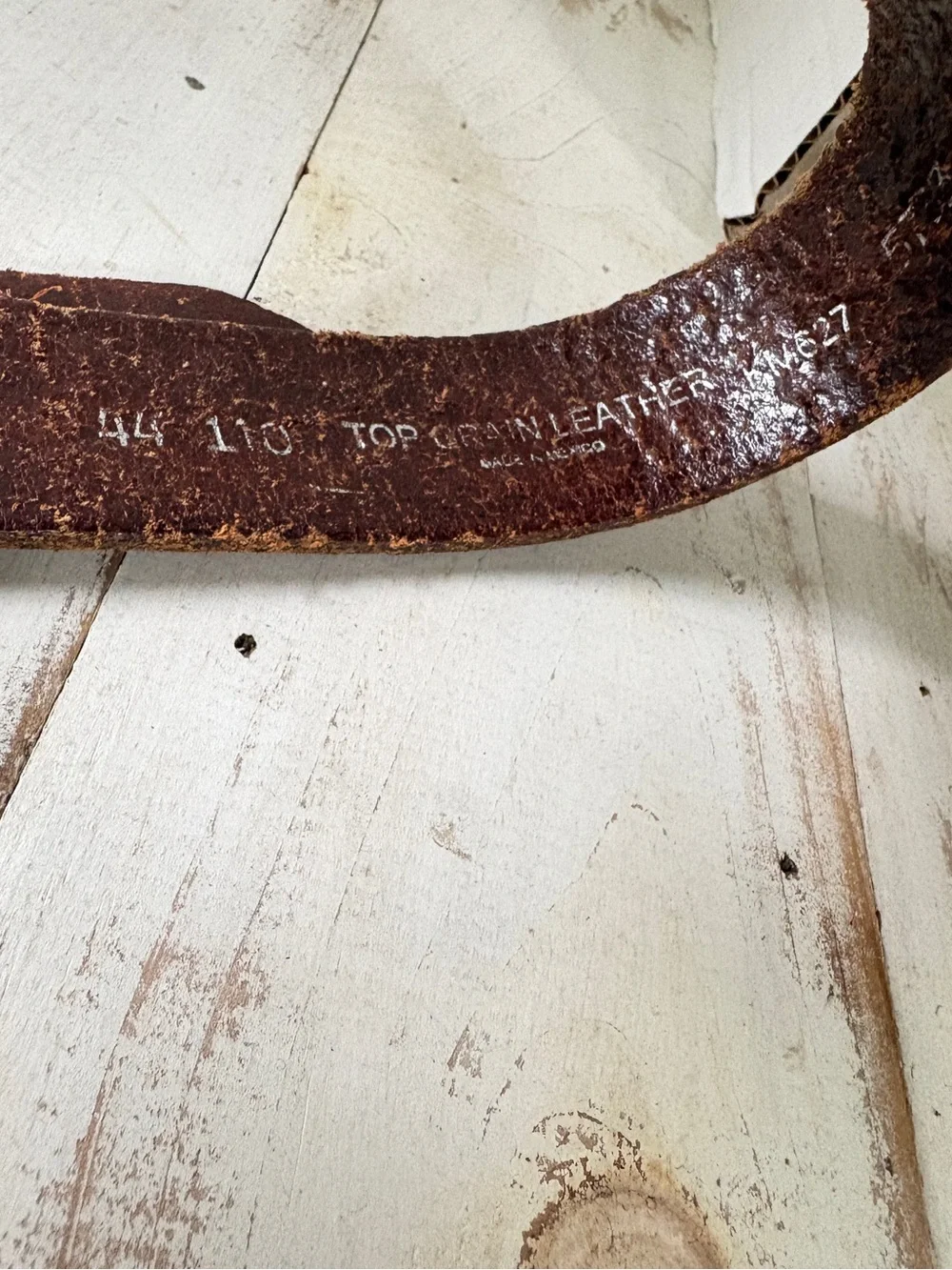 Vintage western top grain leather belt tooled made in Mexico silver buckle sz 44